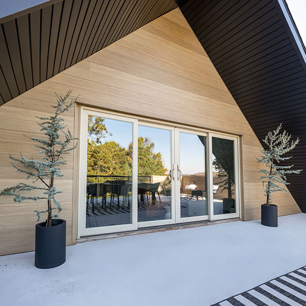 Arka Motel 4 lite Inovo Patio Door Exterior View